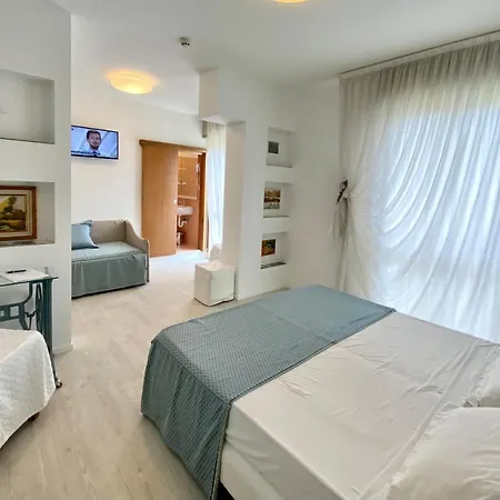 Hotel Bianco 3*