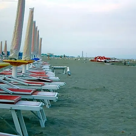 Bianco Hotel 3*